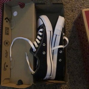Black Converse